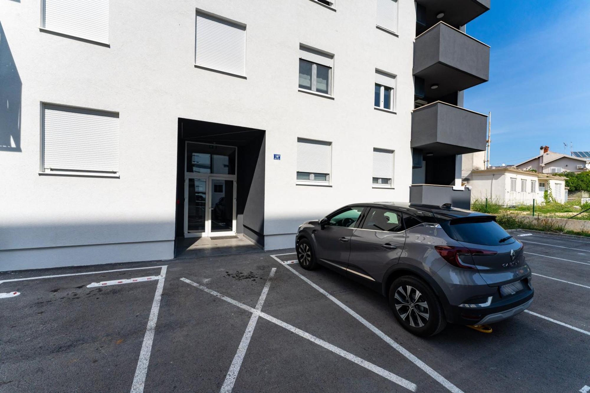 Apartmán Flora & Dita With Free Parking *